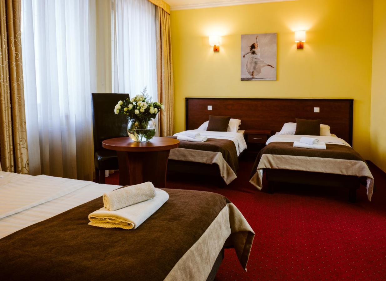 Hotel Piotr Spa&Wellness Boguszow-Gorce Exterior photo